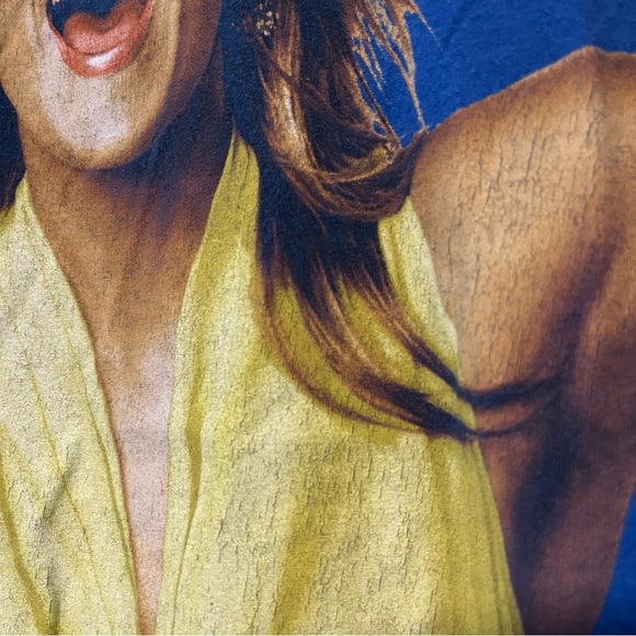 Carrie Underwood Tour Tee Shirt - Picture 12 of 14